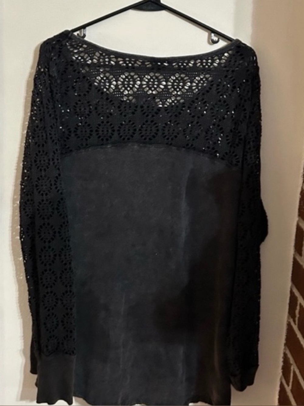 NWT torrid Size 2x Black Crochet Yoke Tunic Top